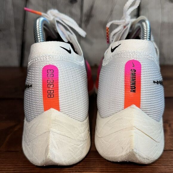 Women’s Nike ZoomX Vaporfly Next% 2 Pink Red - Picture 6 of 8